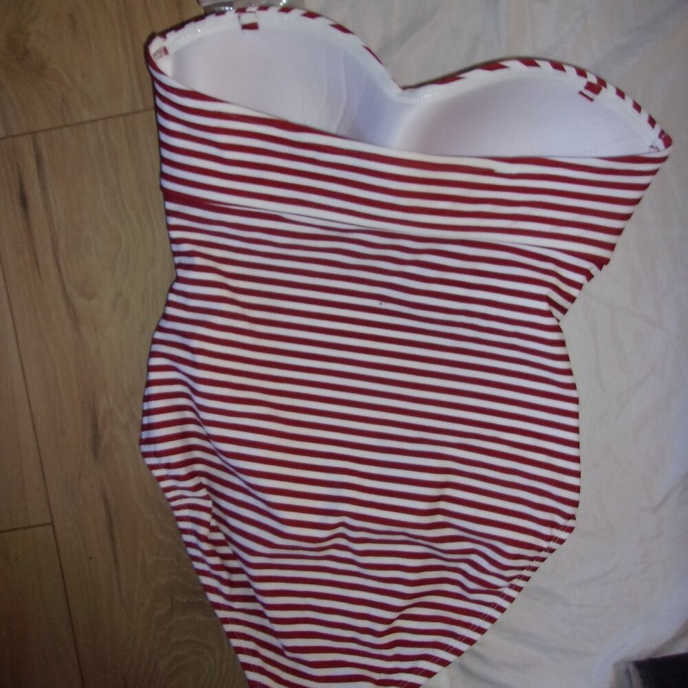 NEW size medium womens one piece swim suit striped white - Picture 4 of 5